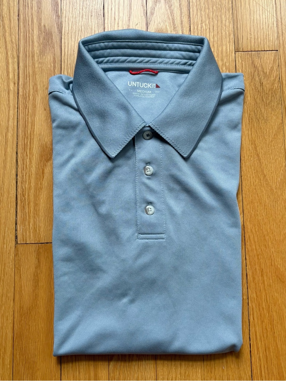 UNTUCKit Men’s Short Sleeve Performance Polo Shirt Medium Gray Solid
